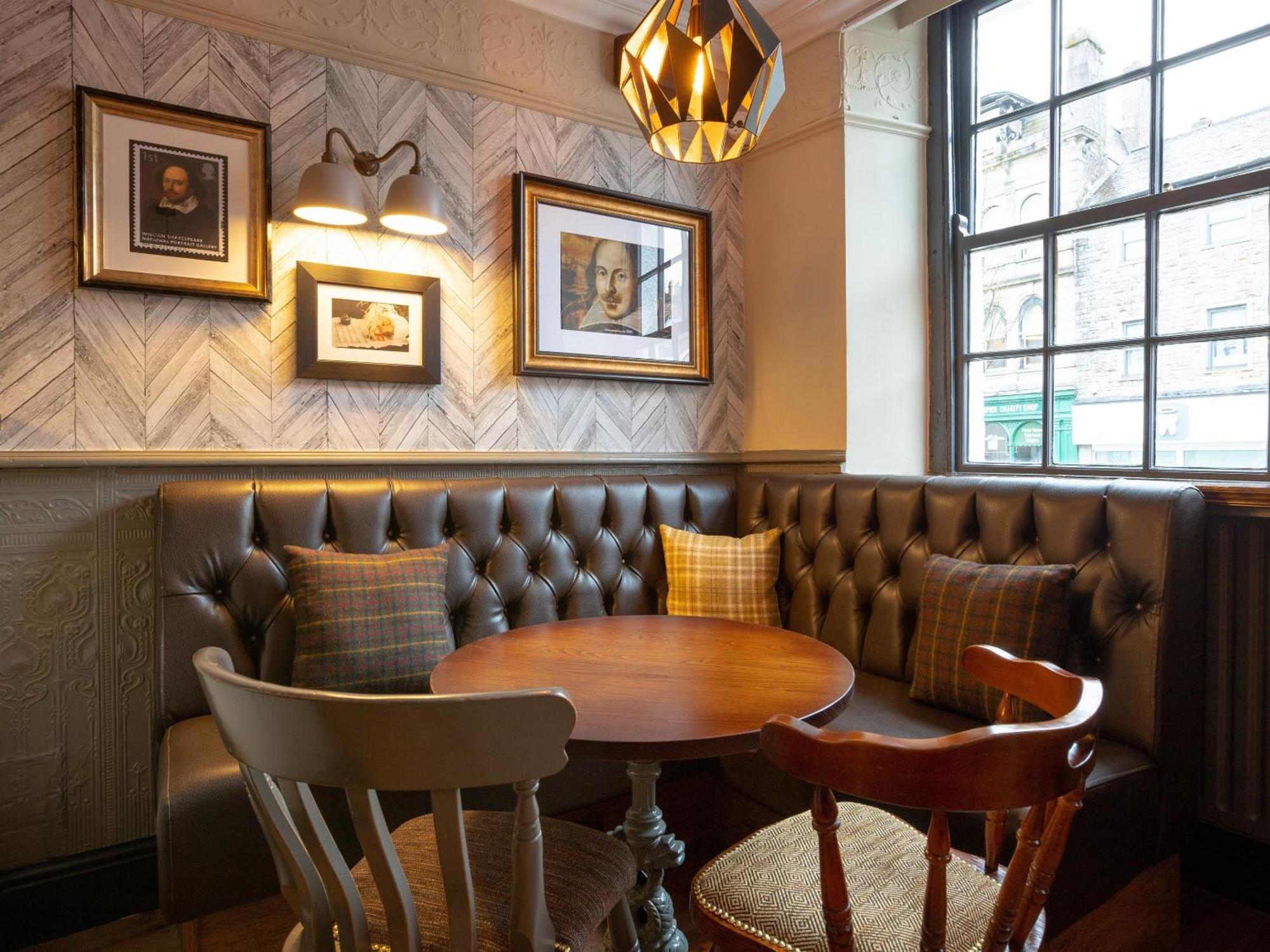 Shakespeare Inn Кендал Екстер'єр фото